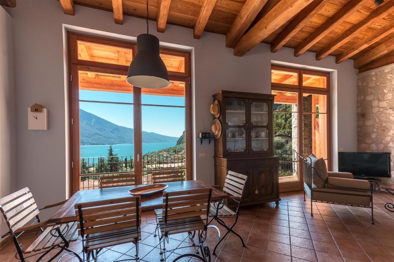 Villa Limone 리몬네술가르다 외부 사진