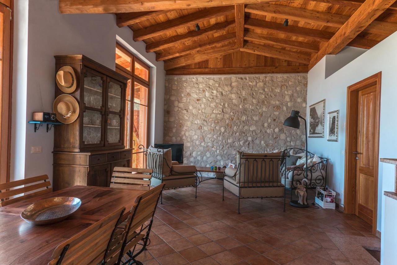 Villa Limone 리몬네술가르다 외부 사진